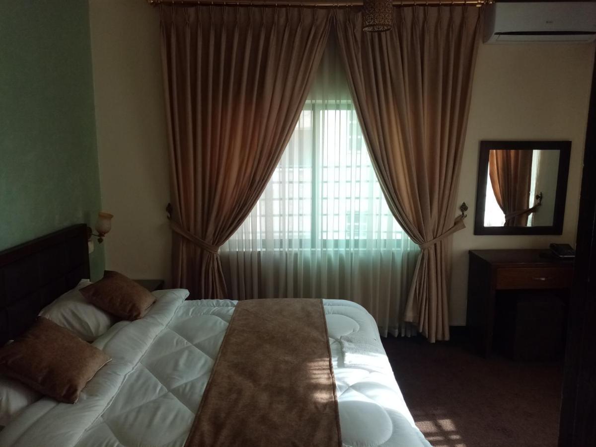 الفارس الوسيم للشقق الفندقيه Amman Exterior photo